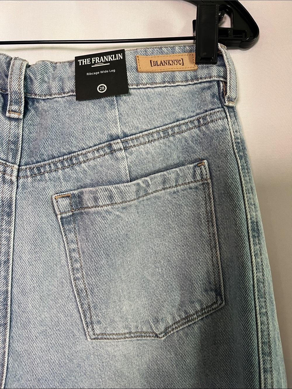 BlankNYC the Franklin ribcage wide leg jeans w attached western belt - NWT - Picture 7 of 7